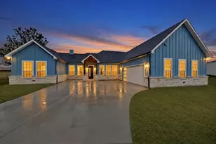 335 Cross Tie Ranch Rd, Trinidad, TX 75163 - Photo 1