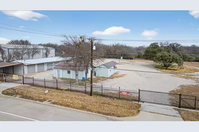 9800 Jacksboro Highway, Fort Worth, TX 76135 - Photo 1