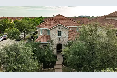 1628 Camino Lago, Irving, TX 75039 - Photo 2