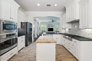 1628 Camino Lago, Irving, TX 75039 - Photo 14