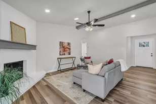 211 Pebblebrook St, Arlington, TX 76014 - Photo 8