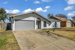 211 Pebblebrook St, Arlington, TX 76014 - Photo 2