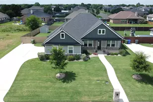 10116 T Bury Ln, Waco, TX 76708 - Photo 2