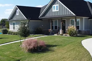 10116 T Bury Ln, Waco, TX 76708 - Photo 2