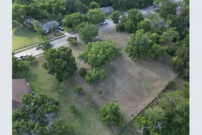 3020 Kerry Lane, Haltom City, TX 76117 - Photo 2