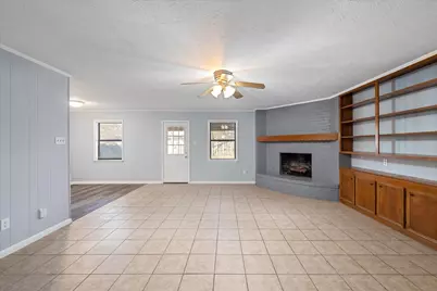 208 Gladstone Avenue, Corsicana, TX 75110 - Photo 14