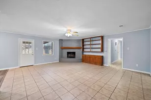 208 Gladstone Ave, Corsicana, TX 75110 - Photo 4