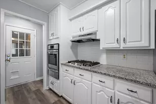 208 Gladstone Ave, Corsicana, TX 75110 - Photo 18