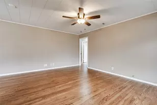 2020 Cherrywood Ln, Denton, TX 76209 - Photo 4