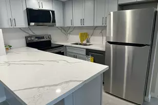 7520 Hornwood Dr, Houston, TX 77036 - Photo 16