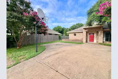 1107 Rita Lane, Duncanville, TX 75116 - Photo 4