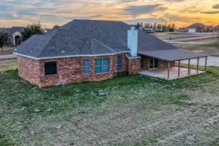 100 Falcons Eye Ct, Weatherford, TX 76087 - Photo 34