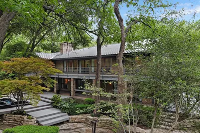 2005 Indian Creek Drive, Westover Hills, TX 76107 - Photo 2