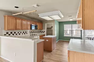 2901 St Charles Dr, Mansfield, TX 76063 - Photo 14