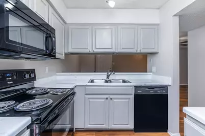 1826 Esters Road #2014, Irving, TX 75061 - Photo 18
