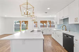 915 Waterview Cir, Richardson, TX 75080 - Photo 10