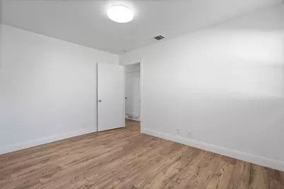 915 Waterview Circle, Richardson, TX 75080 - Photo 22