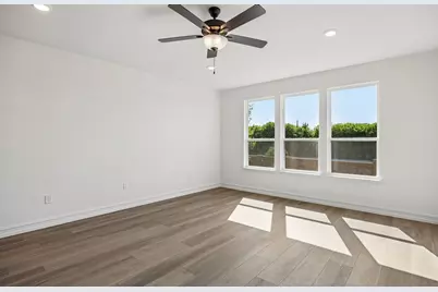 4009 Calderwood Drive, McKinney, TX 75071 - Photo 10