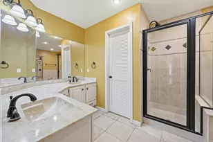 2105 Calico Ln, Arlington, TX 76011 - Photo 16