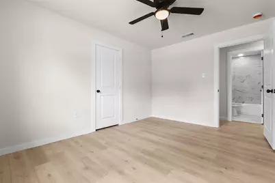 422 Sparks Street, Grand Prairie, TX 75051 - Photo 20