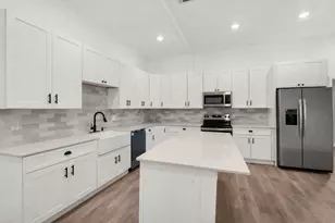 3918 Miller Ave, Fort Worth, TX 76119 - Photo 8