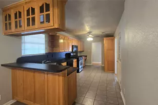 4517 Rutland Ave, Fort Worth, TX 76133 - Photo 4