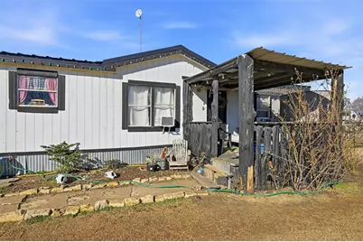 1881 Maier Road, Pilot Point, TX 76258 - Photo 6