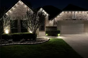 132 Arbor Glen Dr, Euless, TX 76039 - Photo 2