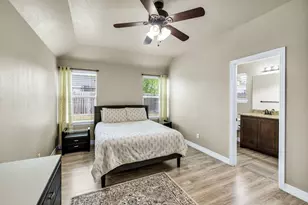 118 Cherokee St, Greenville, TX 75402 - Photo 8