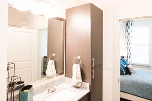 2101 W Rosedale St, Fort Worth, TX 76104 - Photo 2