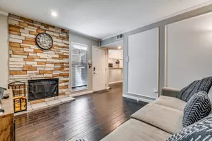 7510 Holly Hill Dr, Dallas, TX 75231 - Photo 6