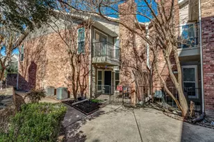 7510 Holly Hill Dr, Dallas, TX 75231 - Photo 22