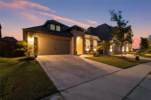1625 Windflower Dr, Aubrey, TX 76227 - Photo 4