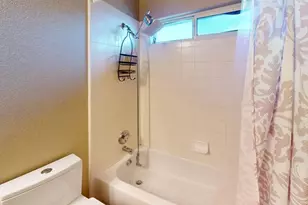 1402 Peaceway Dr, Garland, TX 75043 - Photo 22