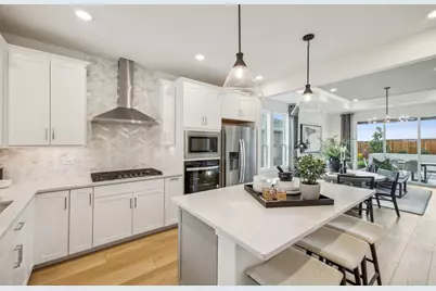 405 Snowbird Way, McKinney, TX 75071 - Photo 2