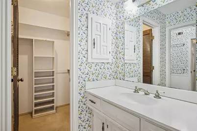 2709 Prairie Creek Court, Plano, TX 75075 - Photo 10