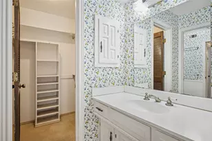 2709 Prairie Creek Ct, Plano, TX 75075 - Photo 10