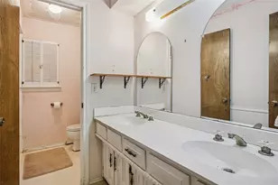 2709 Prairie Creek Ct, Plano, TX 75075 - Photo 12