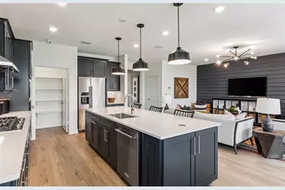 9725 Juneberry Lane, McKinney, TX 75071 - Photo 2