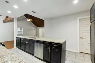 4113 Valentine St, Fort Worth, TX 76107 - Photo 14