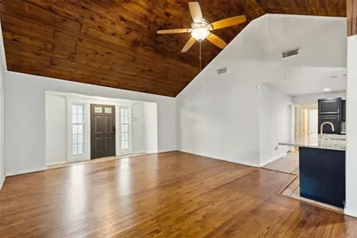 4113 Valentine Street, Fort Worth, TX 76107 - Photo 10