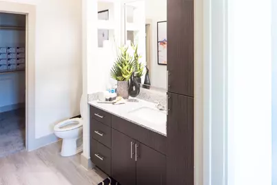 901 N Zang Boulevard #116, Dallas, TX 75208 - Photo 8