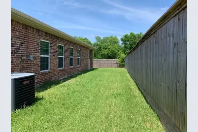 5330 Oceanport Drive, Garland, TX 75043 - Photo 32