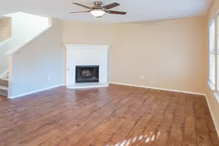 1565 Laurel Hall Ln, Little Elm, TX 75068 - Photo 6