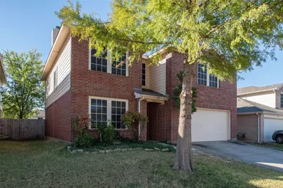 1565 Laurel Hall Lane, Little Elm, TX 75068 - Photo 2