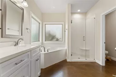 10514 Mesa Drive, Waco, TX 76708 - Photo 6