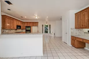 2514 Fallview Ln, Carrollton, TX 75007 - Photo 8