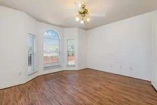 2514 Fallview Ln, Carrollton, TX 75007 - Photo 22