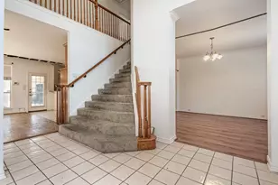 2514 Fallview Ln, Carrollton, TX 75007 - Photo 4