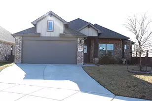 104 Tioga Cir, Waxahachie, TX 75165 - Photo 2